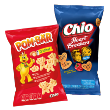 Chio pom-bär, heartbreakers, kettle cooked, mixplosions, oven baked chips of popcorn